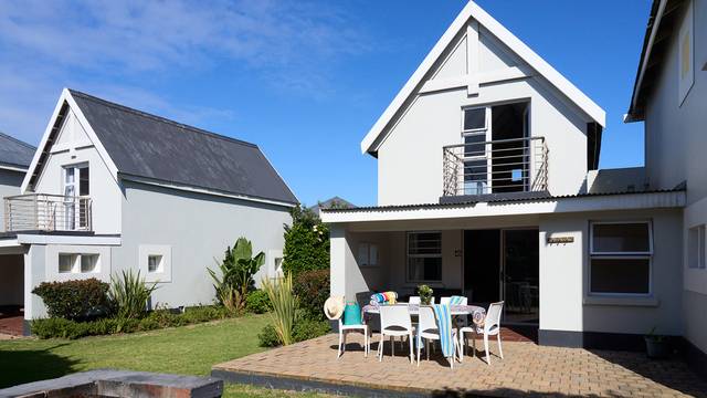 Club-break-family-room-45-exterior Club-break-family-room-45-exterior