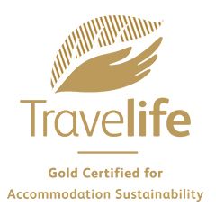 travel-life-tourisim-gold