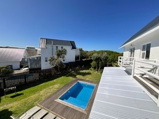 5 bedroom luxury villa sandpiper cape st francis resort accommodation 12