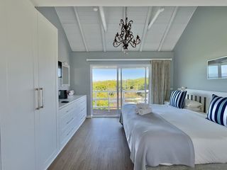 5 bedroom luxury villa sandpiper cape st francis resort accommodation 8