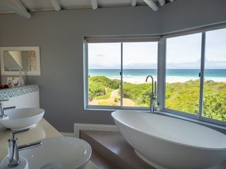 self catering accommodation in cape st francis south africa moonpath 13