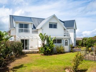 self catering accommodation in cape st francis south africa moonpath 9